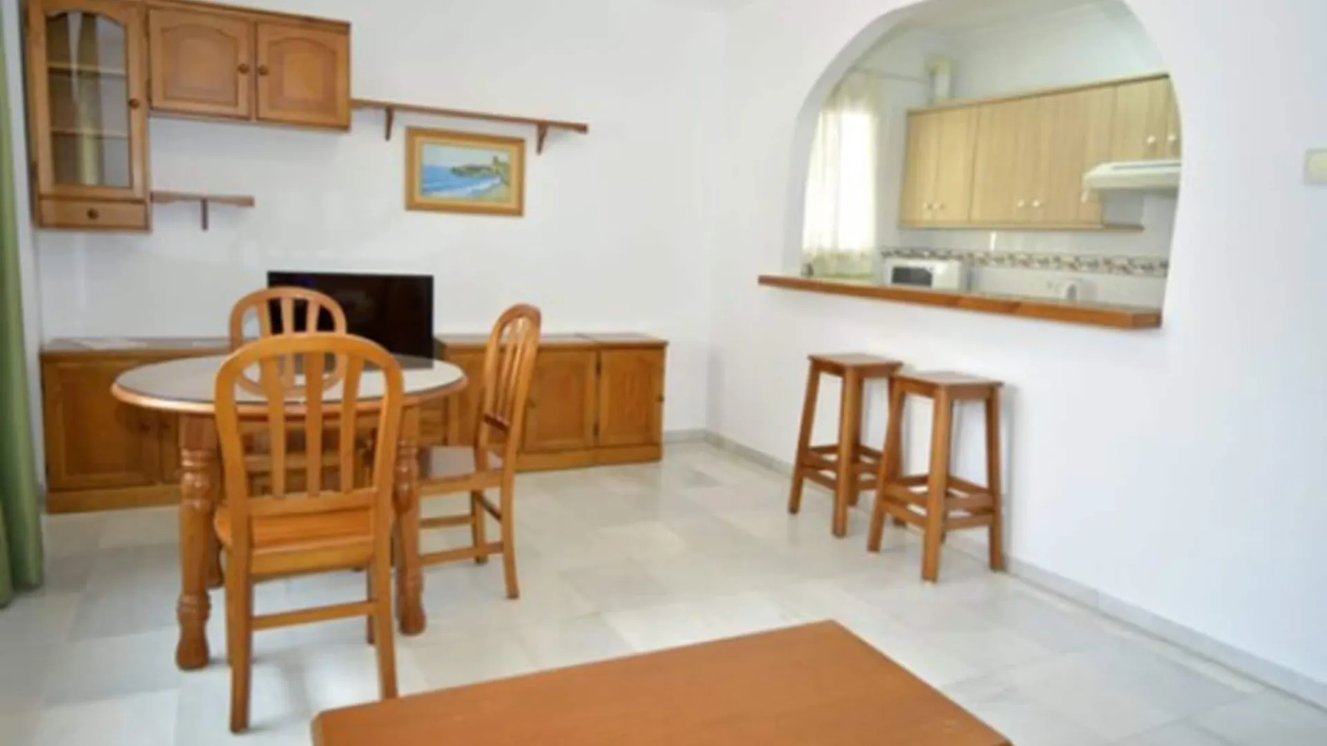 Apartamentos Hc Burriana Playa Nerja