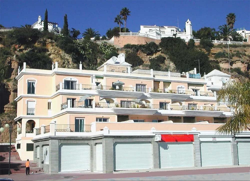 Apartamentos Hc Burriana Playa Nerja Espanha