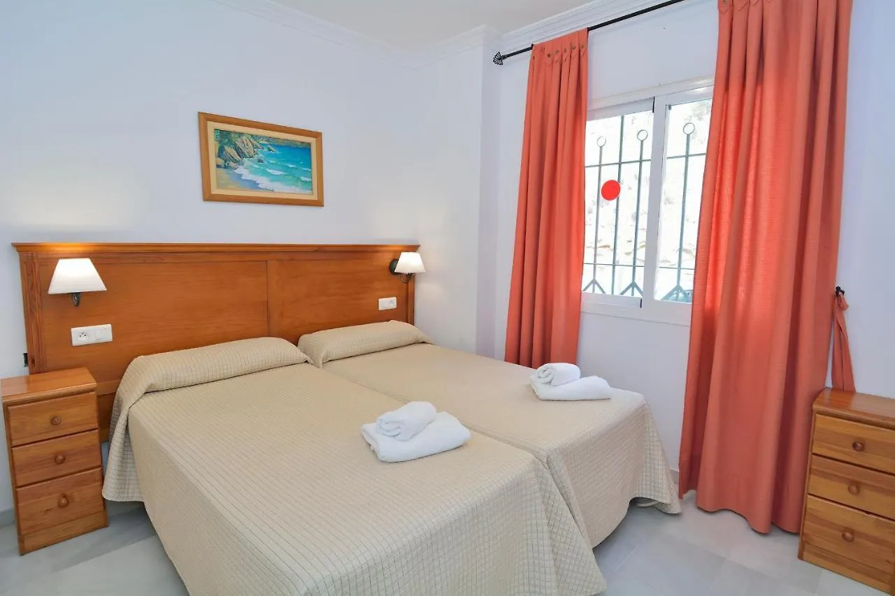 Apartamentos Hc Burriana Playa Nerja