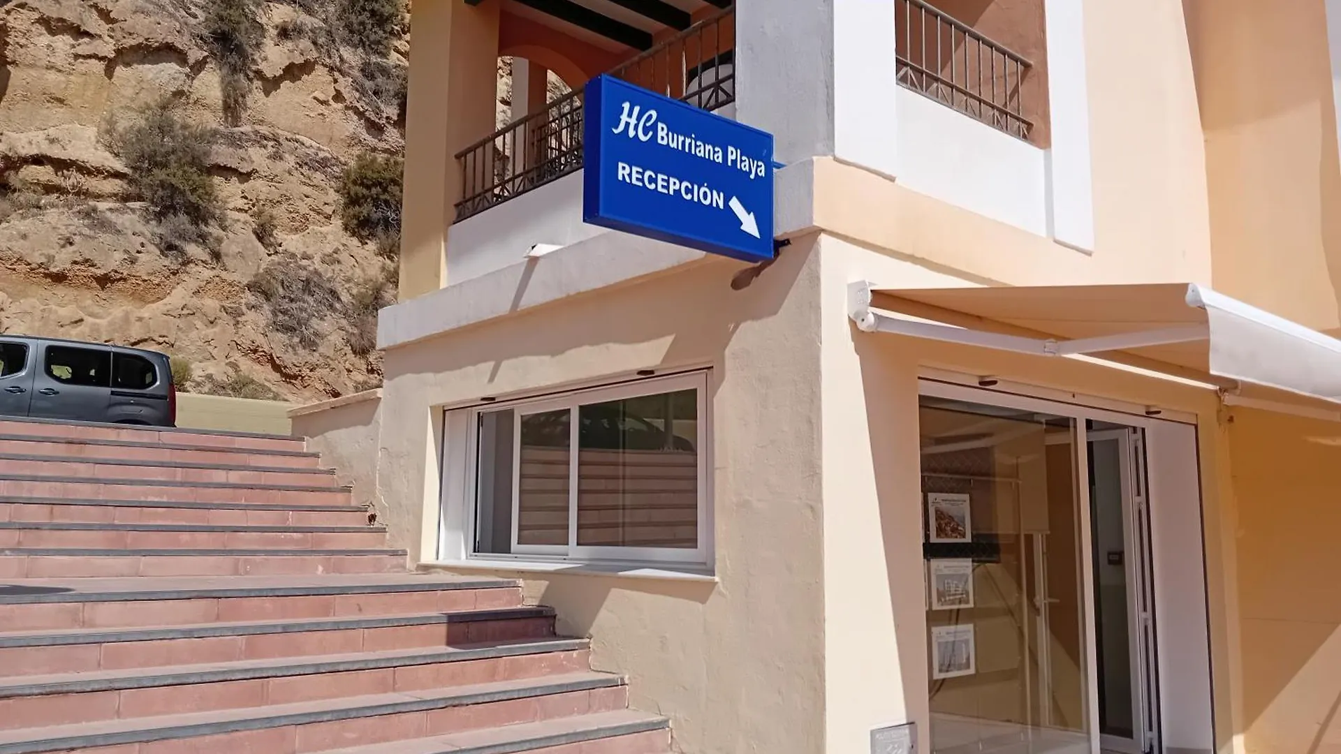 Apartamentos Hc Burriana Playa Nerja