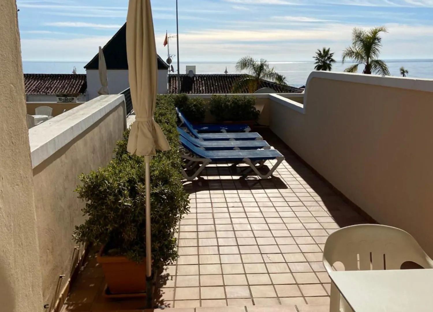 Apartamentos Hc Burriana Playa Nerja Espanha