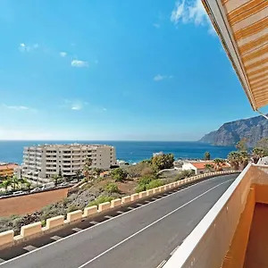 En Gigantes, Tenerife , Puerto de Santiago (Tenerife) Hiszpania