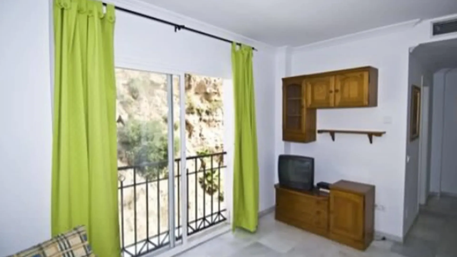 Apartamentos Hc Burriana Playa Nerja 0*,  Spain