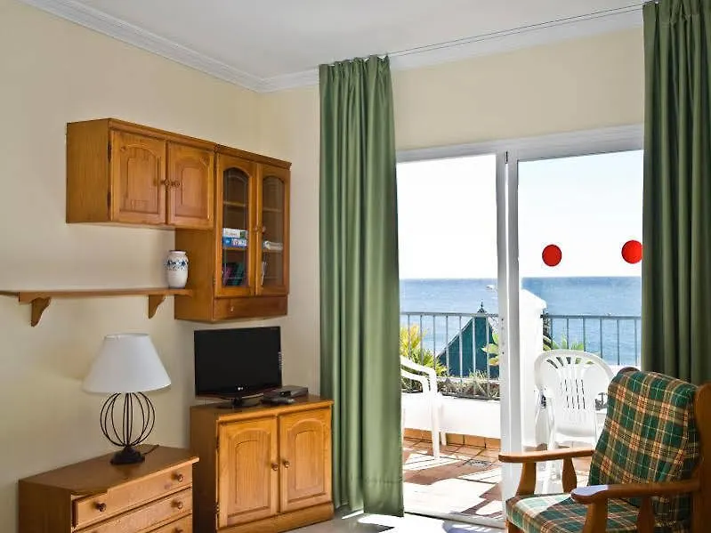 Apartamentos Hc Burriana Playa Nerja Spain
